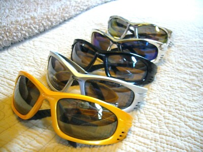 Motorcycle Sunglasses Men's or Women's Foam Eye Pad Goggles Biker Glasses VM-30