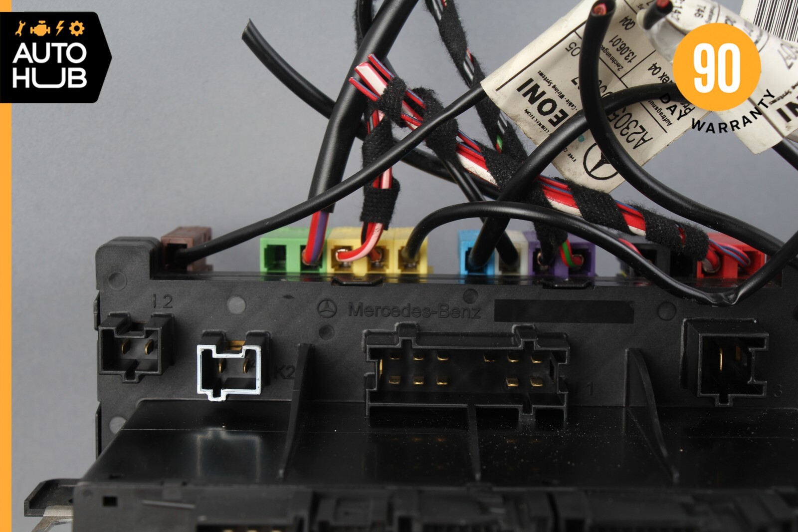 03-12 Mercedes R230 SL500 SL55 AMG SL550 Rear SAM Fuse Box Relay Module OEM 56k