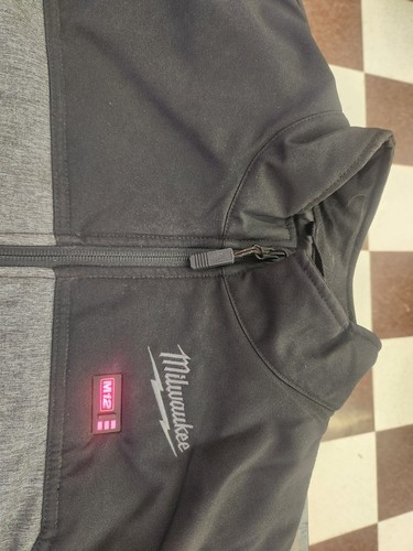 Men's Large M12 12-Volt Lithium-Ion Cordless Axis Gray Heated Quilted Vest Kit - Picture 3 of 4