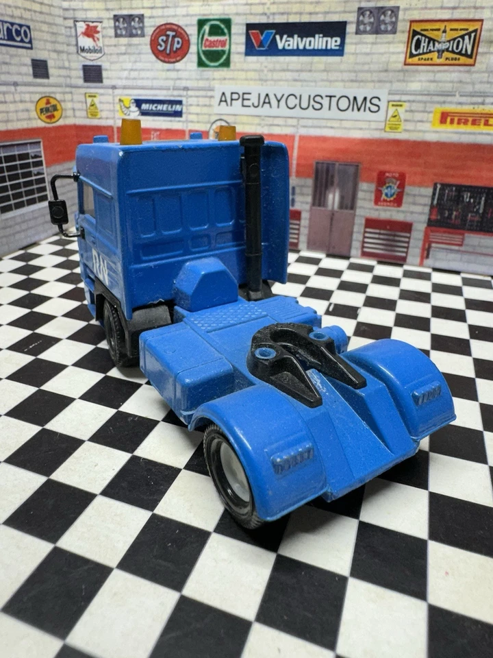 Matchbox Super Kings K-126 DAF Helicopter Transporter 1986 Made in Macau. - Image 4 of 4