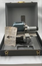 Viewlex Change-O-Matic Gray Metal Video Slide Projector With Blue Case