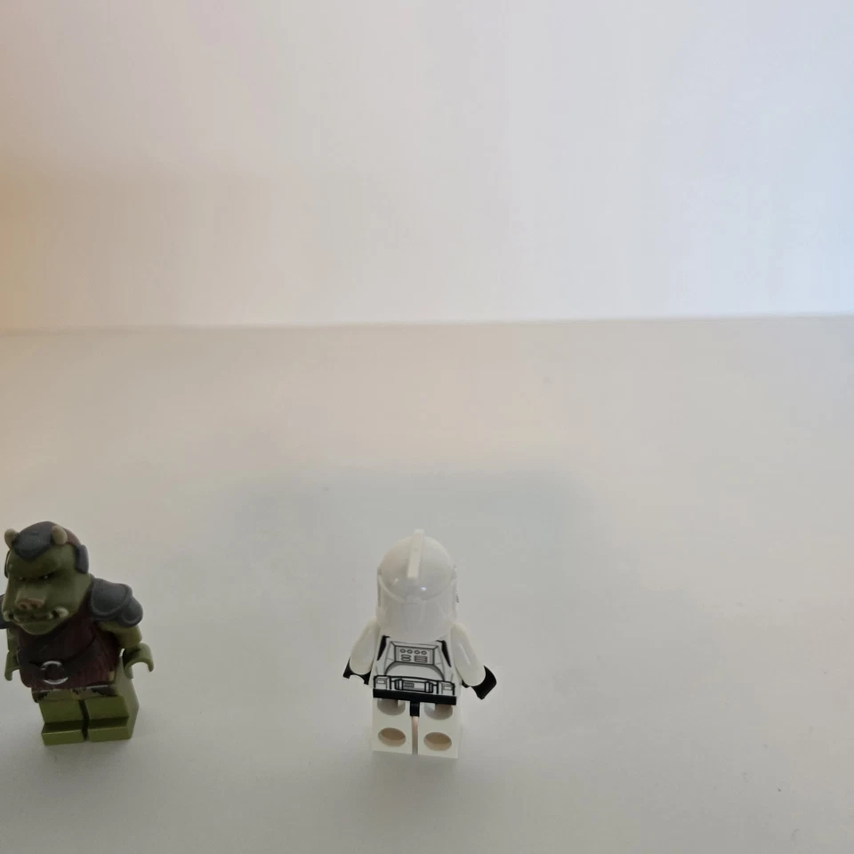 LEGO Star Wars Minifigures Lot Of 4 - Image 4 of 4