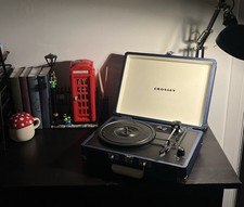 Crosley CR8005A-bl Cruiser Turntable (2016) - Excellent Condition