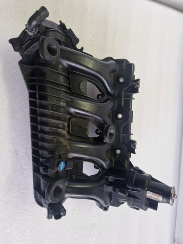 83C* Mercedes C Klasse W204 W212 Ansaugbrücke Ansaugkrümmer Saugrohr A2710903037