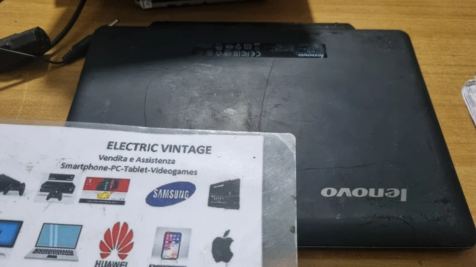 9362N-PC/Tablet Lenovo Windows 10 - Immagine 2 di 3