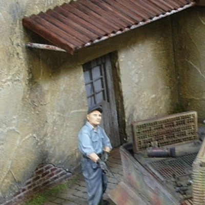 Haustür Bauernhaus mit Fenster 1:35 - Laser Cut Miniatur für Modellbau & Diorama
