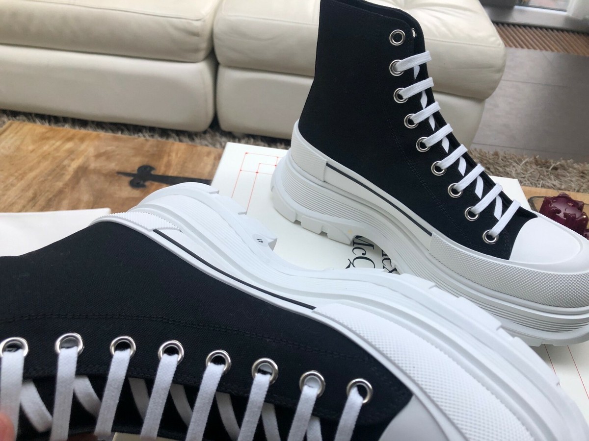 Size 10 - Alexander McQueen Tread Slick Black White 2021 for