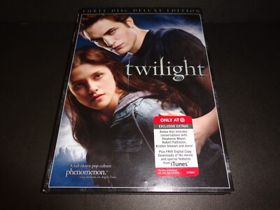 TWILIGHT-TARGET EXCL 3 Disc Set-Kristen Stewart loves vampire--DIGITAL EXP--DVD
