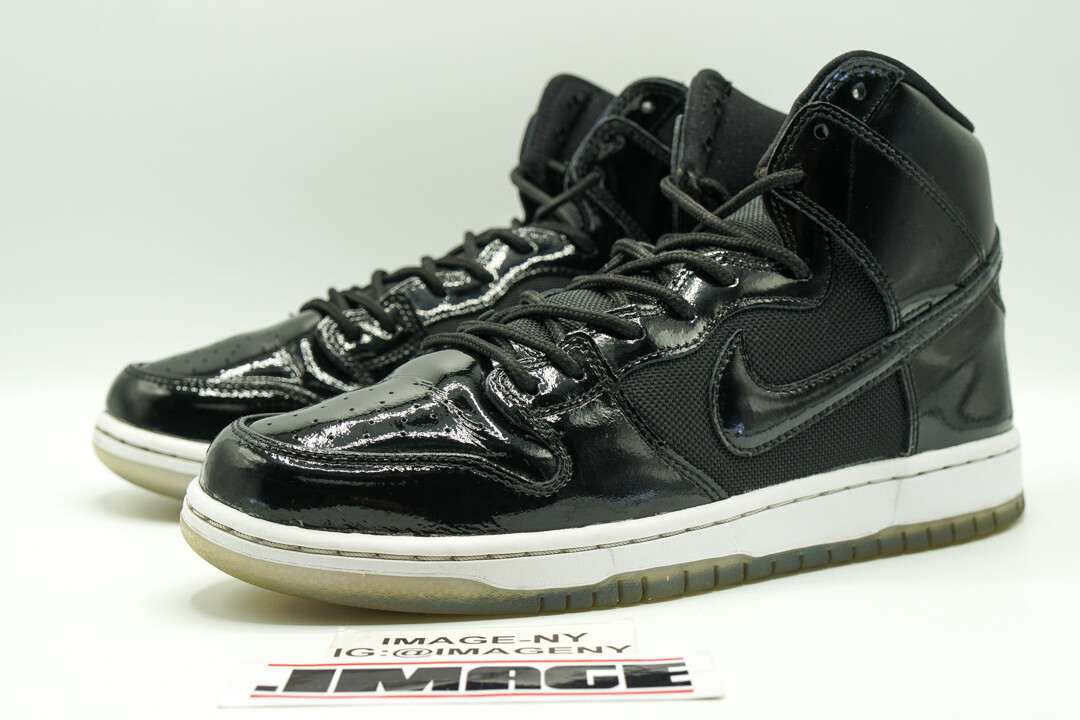 nike sb dunk high pro space jam