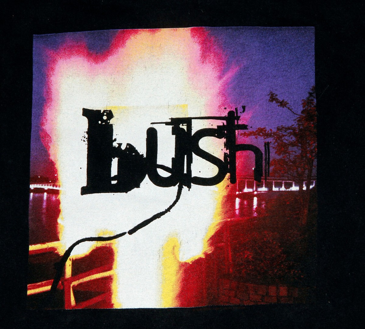 Original BUSH RAZORBLADE SUITCASE Two Sided TOUR T SHIRT EXTRA