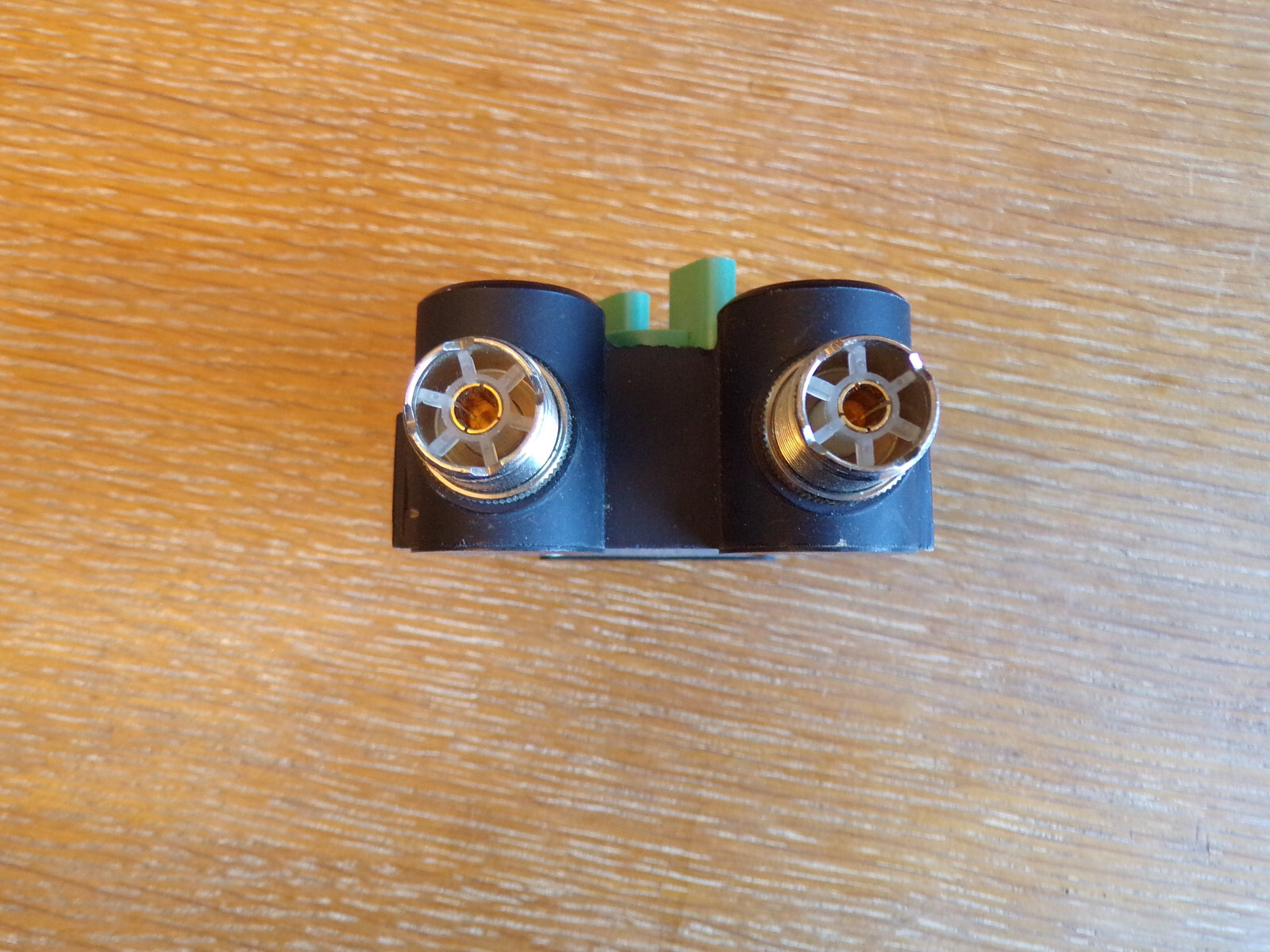 Diamond Anntenna CX210~Heavy Duty Wideband 2 Way Coaxial Switch with SO ...
