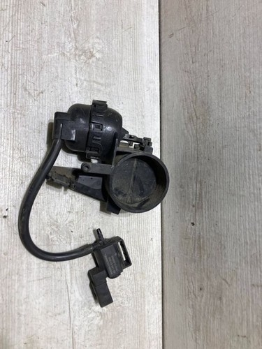 Audi A4 S4 B9 2016 Diesel 110kW Turbolader Druckwandler Magnetventil 1154401s01