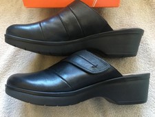 10 M Black Soft Leather Slip On Mules Easy Spirit Espallen Women  s Clogs