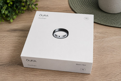 Oura Ring 4 Größe 11 - schwarz - nagelneu & fabrikversiegelt.