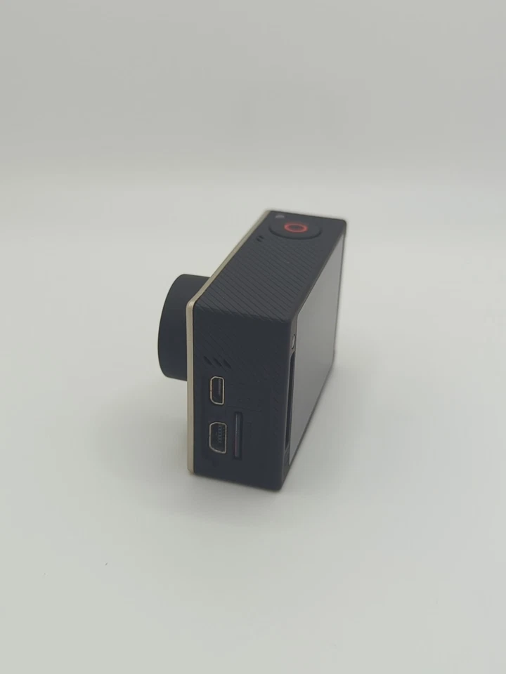 GoPro Hero4 Action Camera Silver 2014 Tested With Tripod - Image 4 of 4