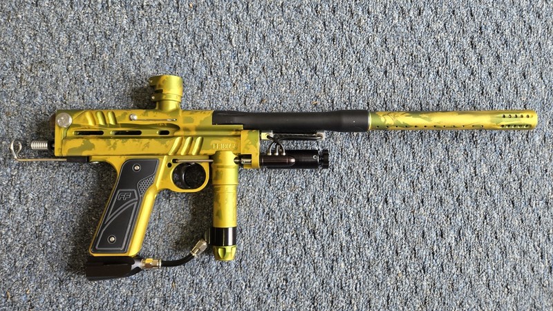 Freeflow Millennium Full Autococker Olive Yellow Toxic Acid Wash plus Extras