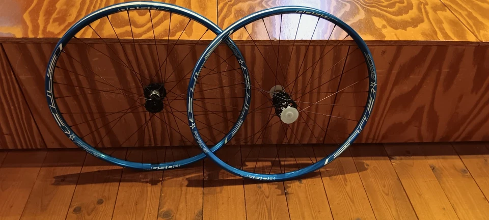 Veltec ETR Race 27,5 Ruote Set Ruote Black Week Set MTB - Immagine 2 di 3