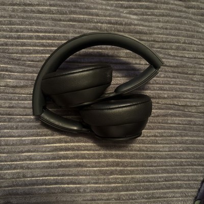 Beats by Dr. Dre Solo Pro Wireless Noise Cancelling On-Ear Headphone - Black