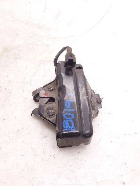 Trava do capô 98 99 00 Lexus LS400 - Imagem 3 de 4