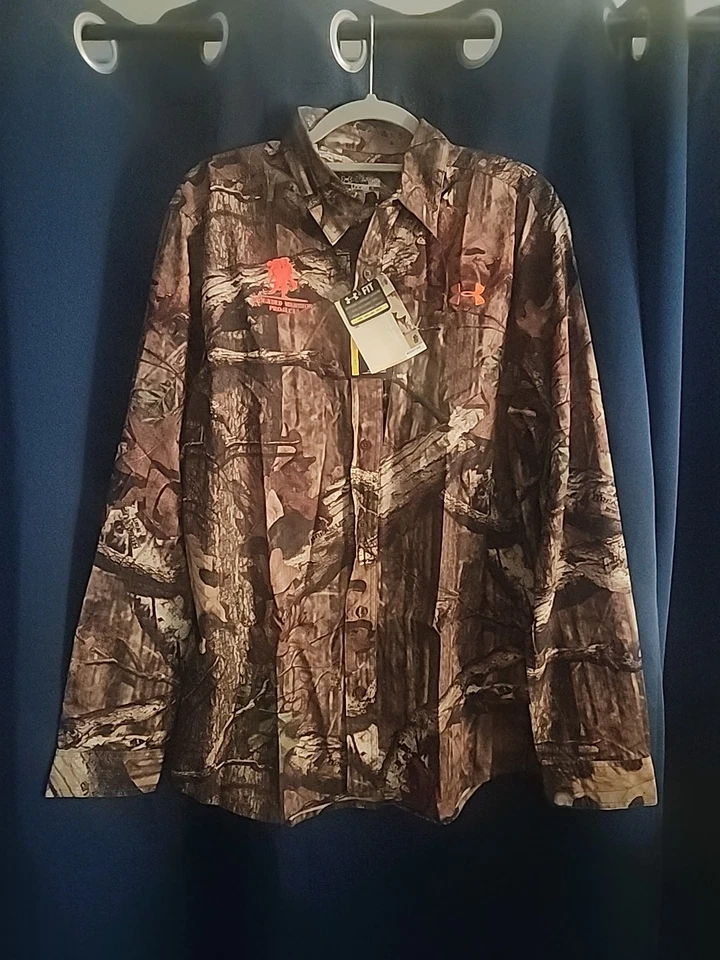UNDER ARMOUR MOSSY OAK CAMO BUTTON UP "WOUNDED WORRIOR PROJECT" SIZE: SMALL - Image 2 of 4
