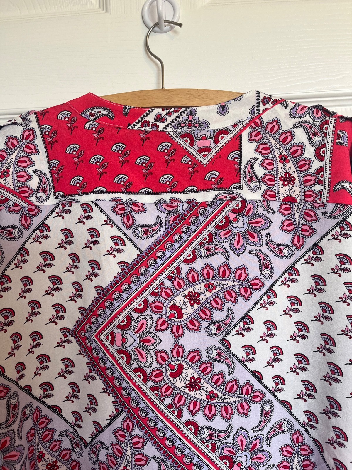 Calvin Klein Roll Sleeve V Neck Button Down Women’s PLUS Size Paisley L/S Blouse thumbnail 4