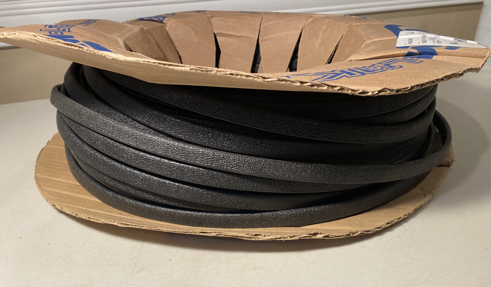 250 Ft 1/16" Edge Trim Egde Guard Molding, U Channel Trim Lok 150B2X1