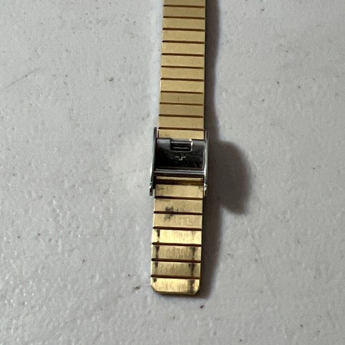 Reloj Seiko Vintage Mujer Tono Dorado Esfera Dorada 17mm Rectángulo 2C20-1700TNeeds Bat - Imagen 5 de 9
