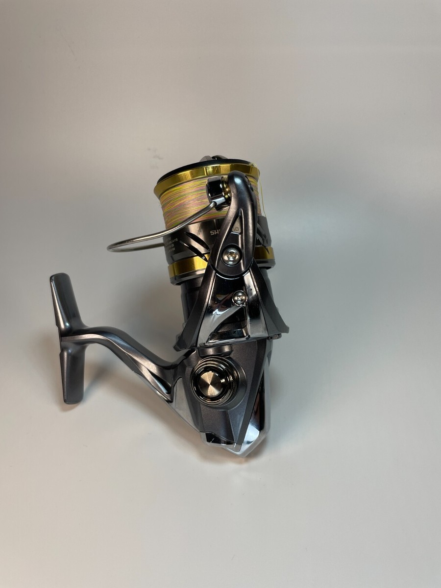 Shimano 17 ULTEGRA (2017) 2500S Spinning Reel Excellent Shimano 17 ULTEGRA (2017) 2500S Spinning Reel Excellent
