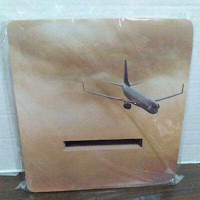 DELTA AIRLINES TRAYMAT ATLAS 1/4 PACK OF 200 brown wide angle 9in x 9in