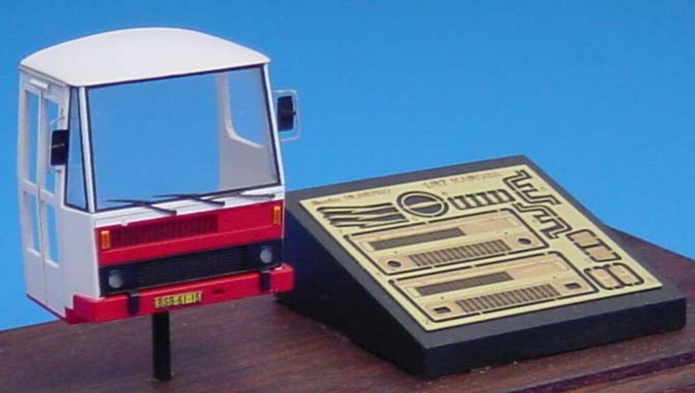 Hauler Models HLR87037 - 1:87 KAROSA - Accessories