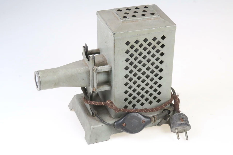 Pouva Bildwerfer - Bild 2 von 3