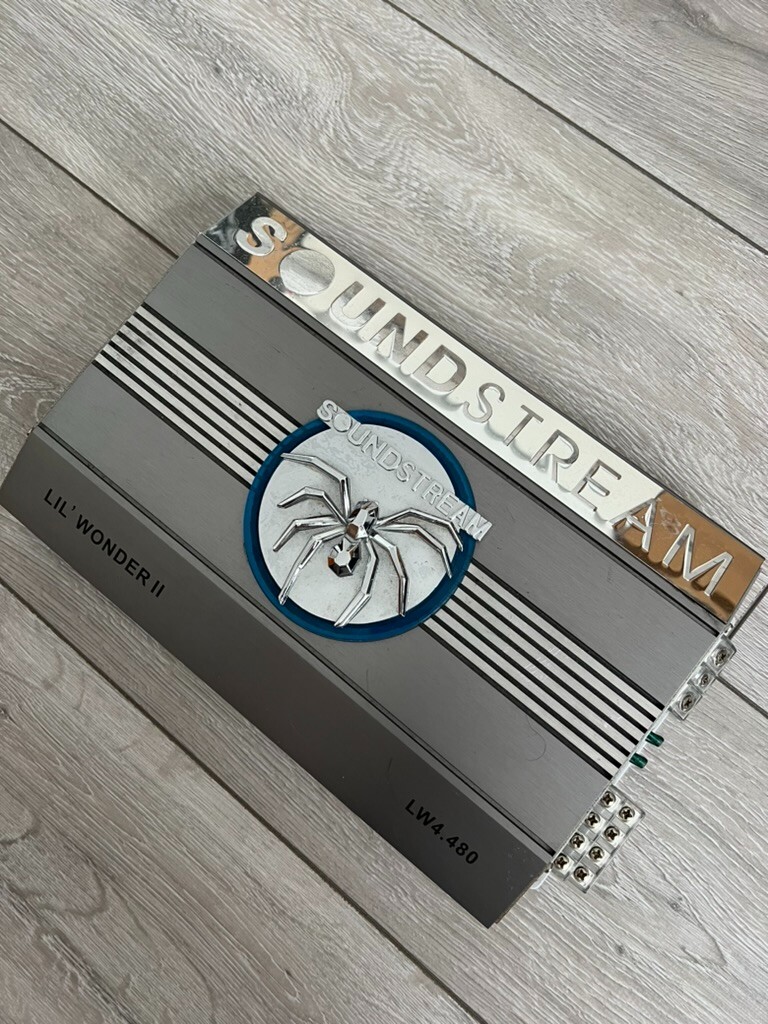 Soundstream Lil' Wonder II / 2 LW4.480 amplifier + free cables