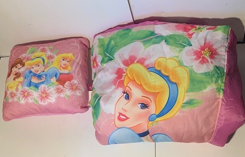 Disney Prinzessin Schlafsack mit Aschenputtel und Kissen mit Belle, Aschenputtel a - Bild 1 von 2