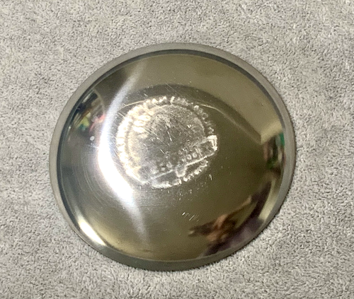 Vintage Hokkaido Zeo Brown Bear Equipment Metal Plate Coin Key Tray Ashtray 熊出沒 - Picture 6 of 10