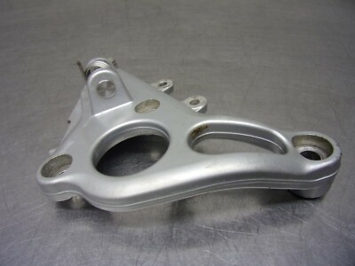 526 A BMW R 1150 R 2004 OEM FRONT RIGHT FOOT PEG BRACKET | eBay