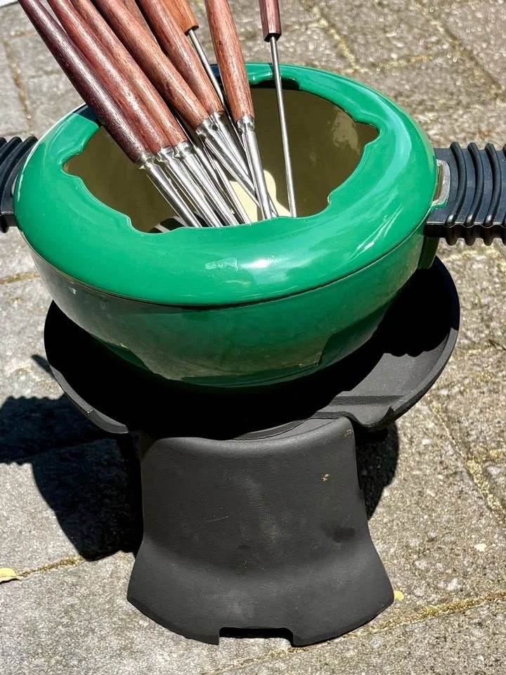 Vintage Le Creuset Fondue Set – Mid Century Modern