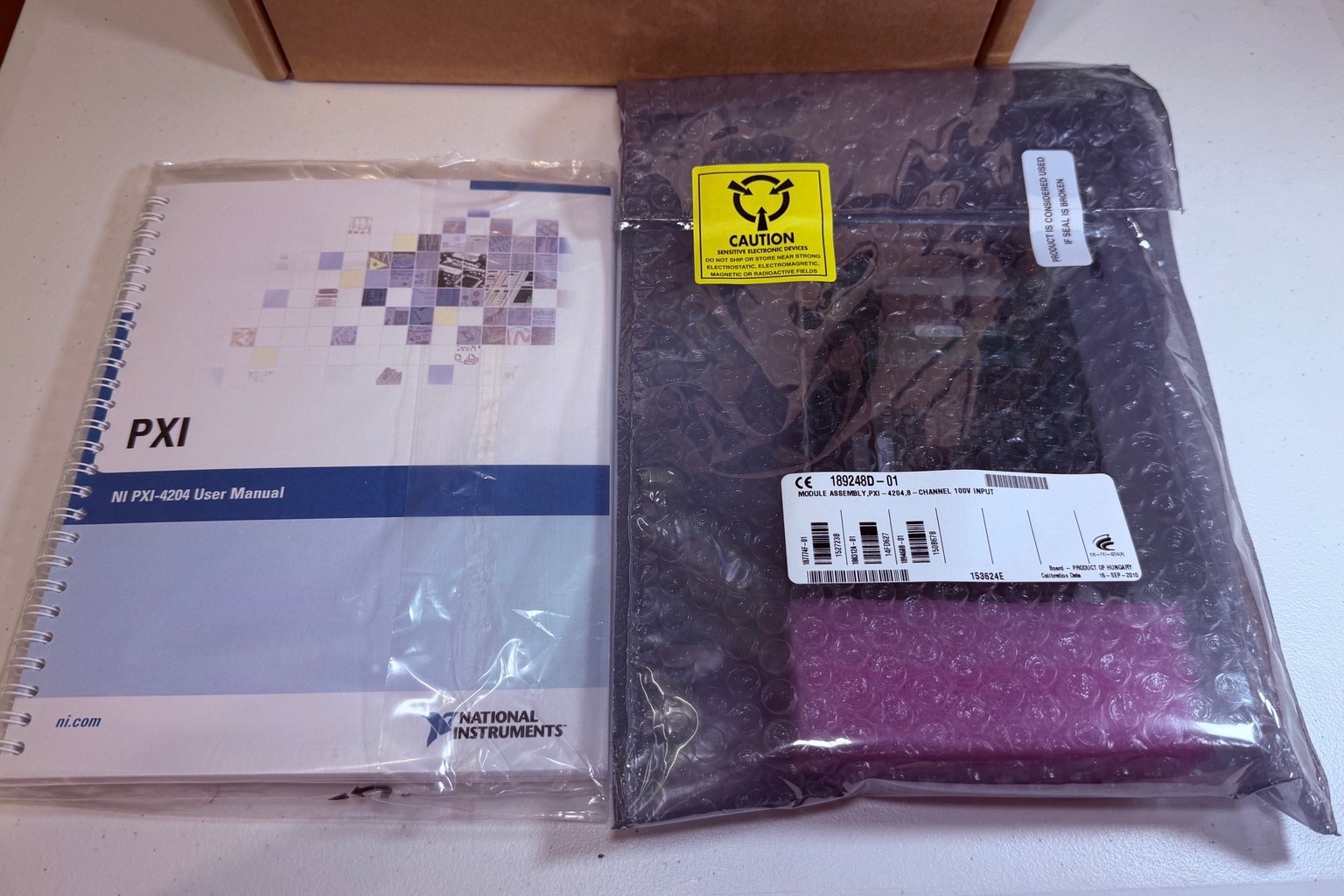 National Instruments NI PXI-4204 8-Channel 100V Analog Input NEW SEALED Manual