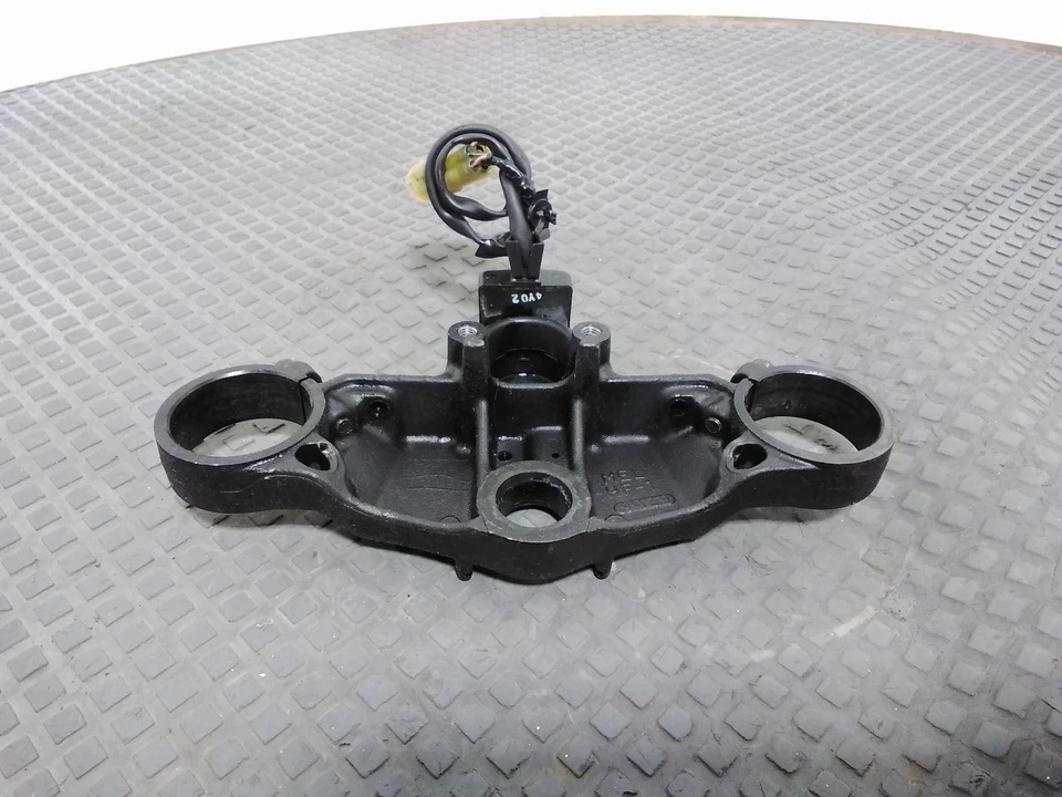 Yugo superior Honda CBR 1000 RR-5 2004-2006  Foto 3 de 4