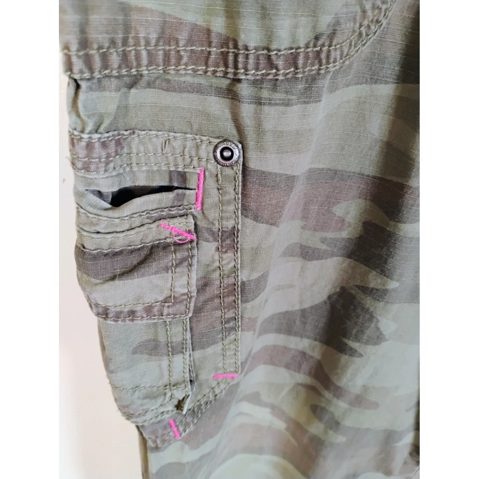 Cabela's Womens Camo Cropped Cargo Pants Pink Stitch Utility Casual - Image 4 of 4