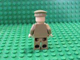Lego Indiana Jones Colonel Dovchenko Minifigure 7626 7628 CD30