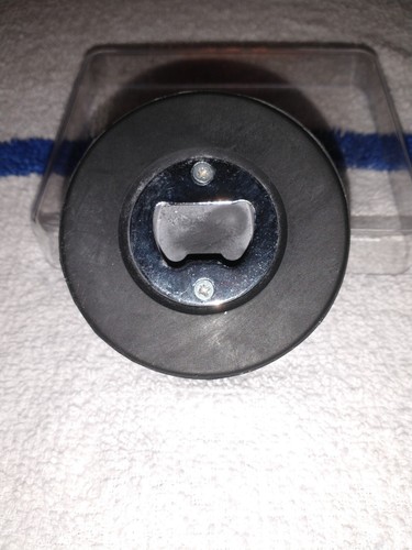 NHL Washington Capitals Hockey Puck Bottle Opener Tailgating Beer Opener - Picture 2 of 4