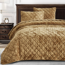 Chezmoi Collection Lux Caramel Gold Velvet Quilt Queen Set 3-Piece Lush Plush