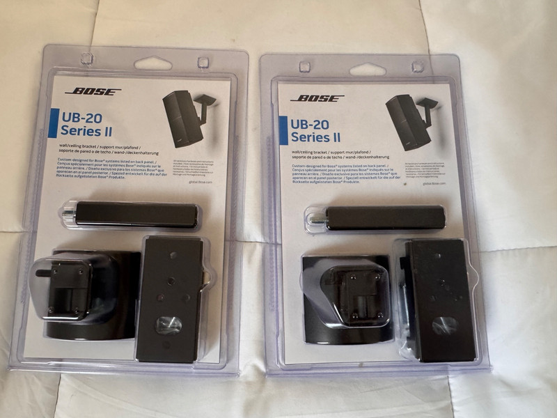 Bose UB-20 Series II Wall/Ceiling Mount - Black