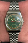 Vintage Refurbished Seiko 5 Automatic Men's Day/Date Japan Made Wrist Watch