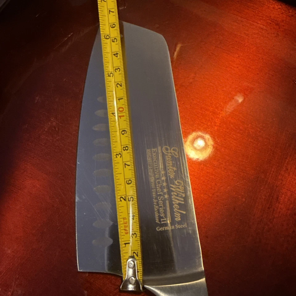 Faca alemã de aço carbono alto Gunter Wilhelm Executive Chef Series Santoku 7” - Imagem 4 de 4