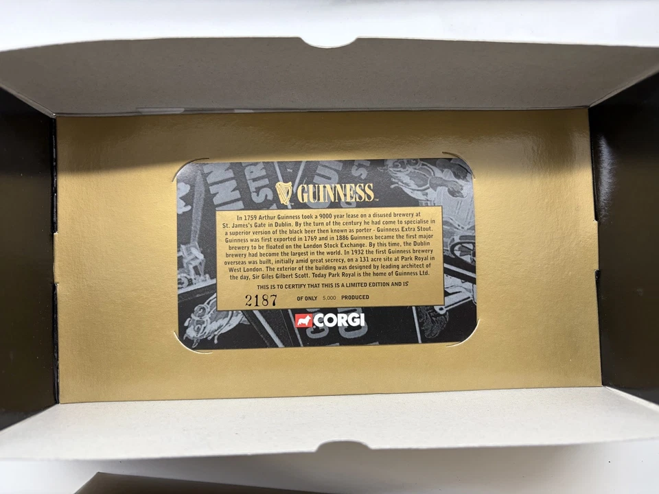 Corgi 08008 - Guinness Bedford CA Van & Mini Van Corgi Limited edition - Image 3 of 4