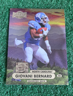 GIOVANI BERNARD - 2013 FLEER RETRO '98 METAL UNIVERSE ROOKIE CARD # M-27 BENGALS