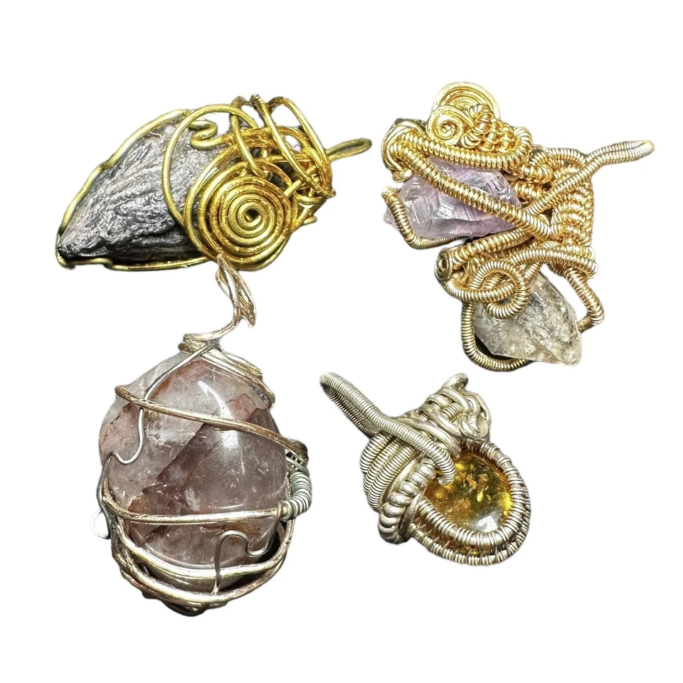 Lote 4 Colgantes Steampunk Brutalista Geoda Cristales Piedras Preciosas Envueltos en Alambre Foto 3 de 4