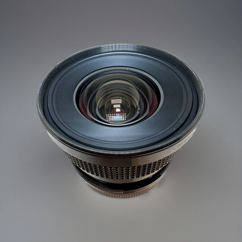 RARE CANON FD 20mm F/2.8 S.S.C. SSC Wide Angle MF Excellent Condition - Image 4 of 4