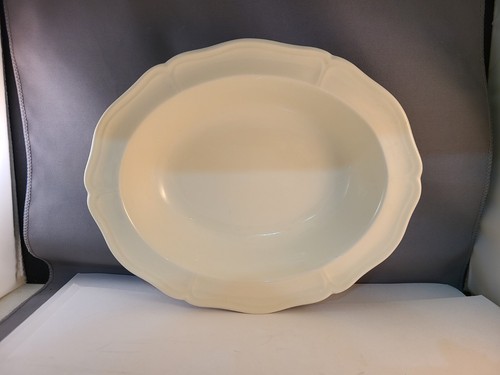 Wedgwood Queen's Schlicht 9 3/4" Oval Gemüse Servier Schüssel - Bild 1 von 5